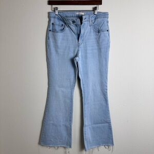 Levi’s 726 flare wide leg light wash high rise raw hem 31x32